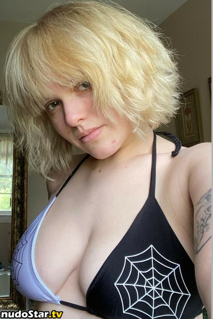 Eggy / MeganMuriel420 / Meganxhickson Nude OnlyFans Leaked Photo #27