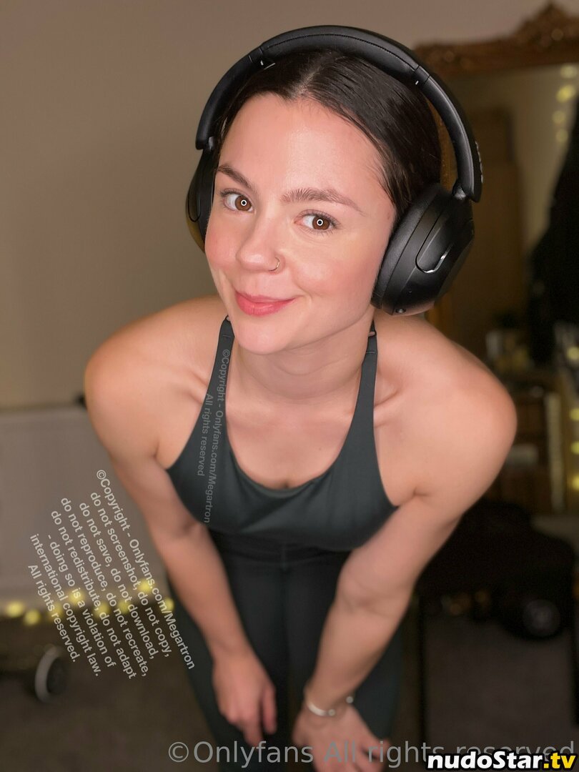 Megan Prescott / Megartron Nude OnlyFans Leaked Photo #37