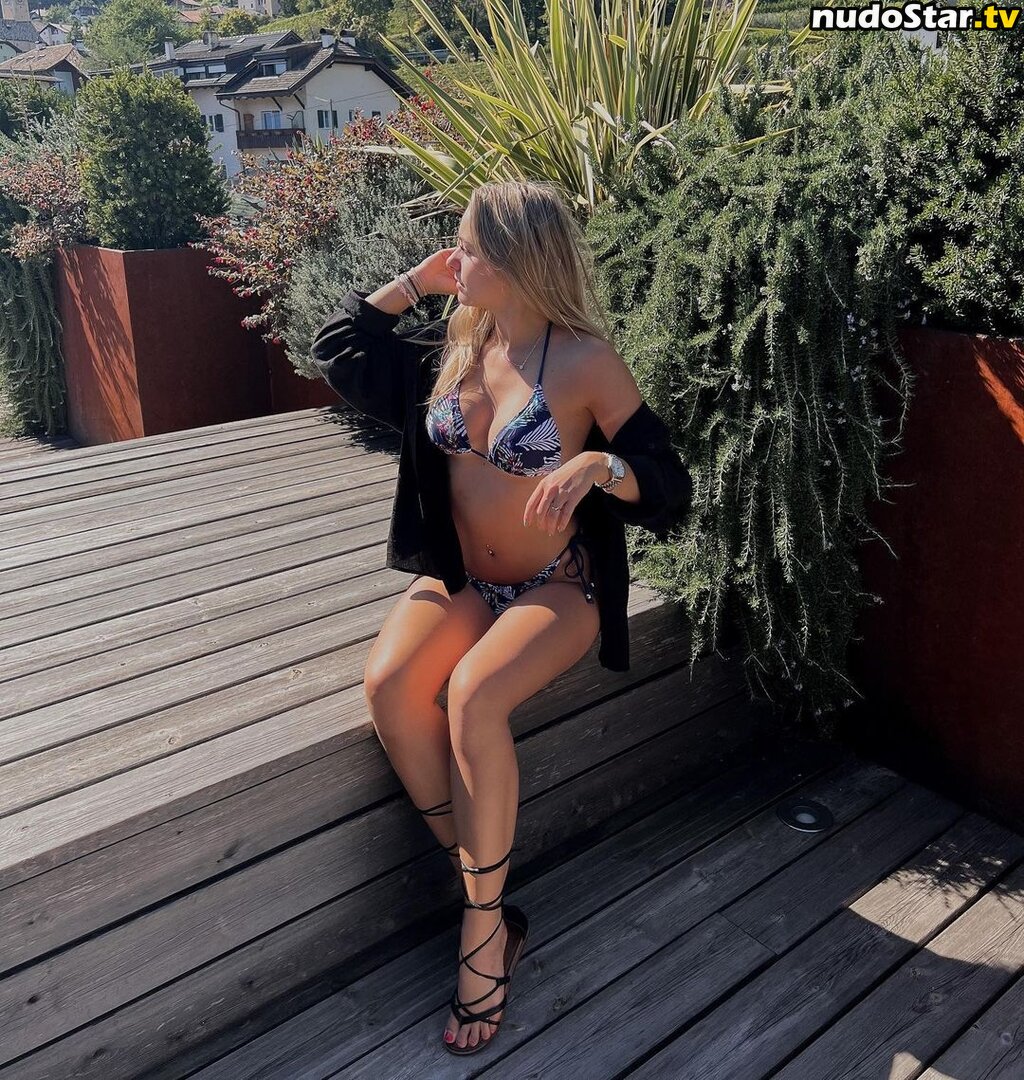 Melaniehfl / melaniehicksxxx Nude OnlyFans Leaked Photo #19