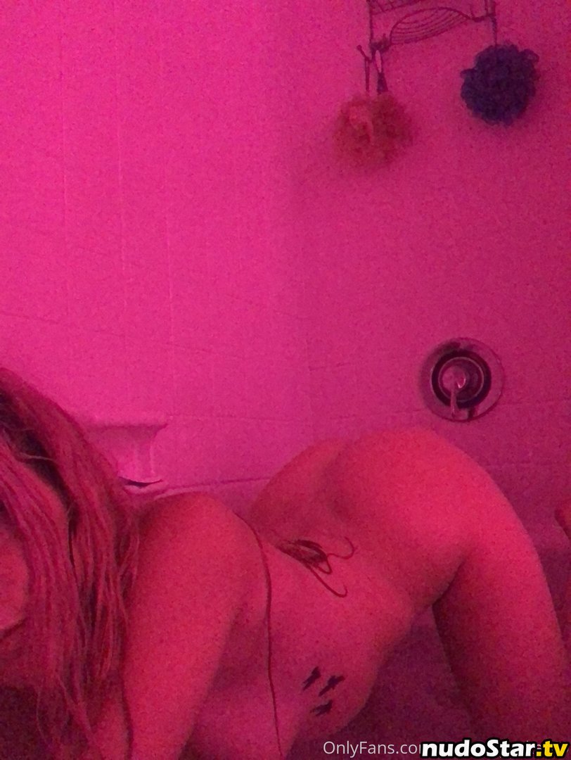 Melody Parker / iloveconch / melodyparker69 / pornstar Nude OnlyFans Leaked Photo #24