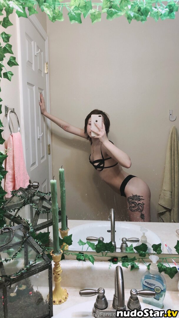 meowrosiemeow Nude OnlyFans Leaked Photo #20