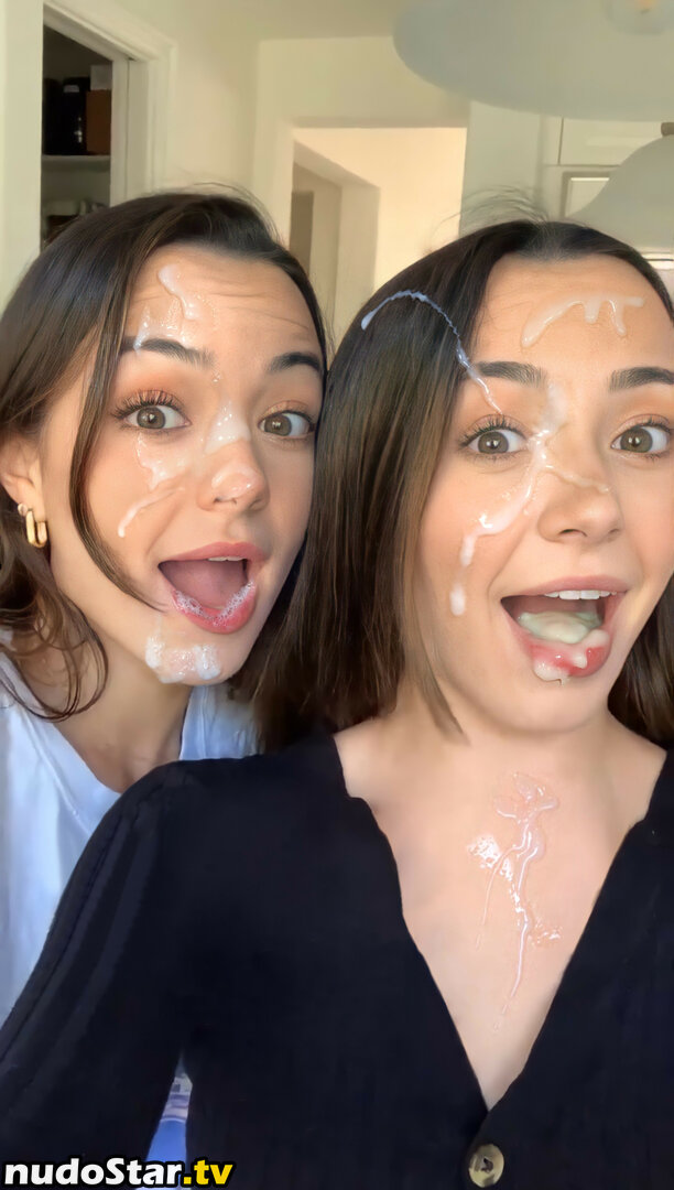 Merrell Twins / MerrellTwins Nude OnlyFans Leaked Photo #21