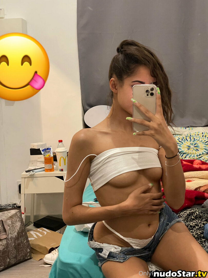 Messrineee Nude OnlyFans Leaked Photo #22