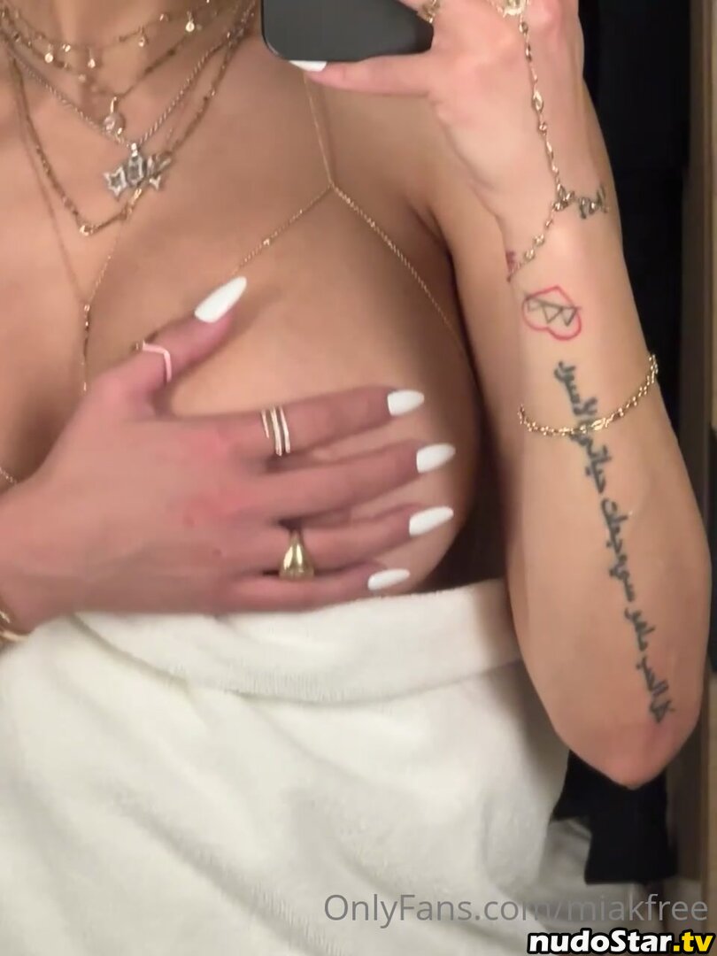 Mia Khalifa / miakhalifa Nude OnlyFans Leaked Photo #660