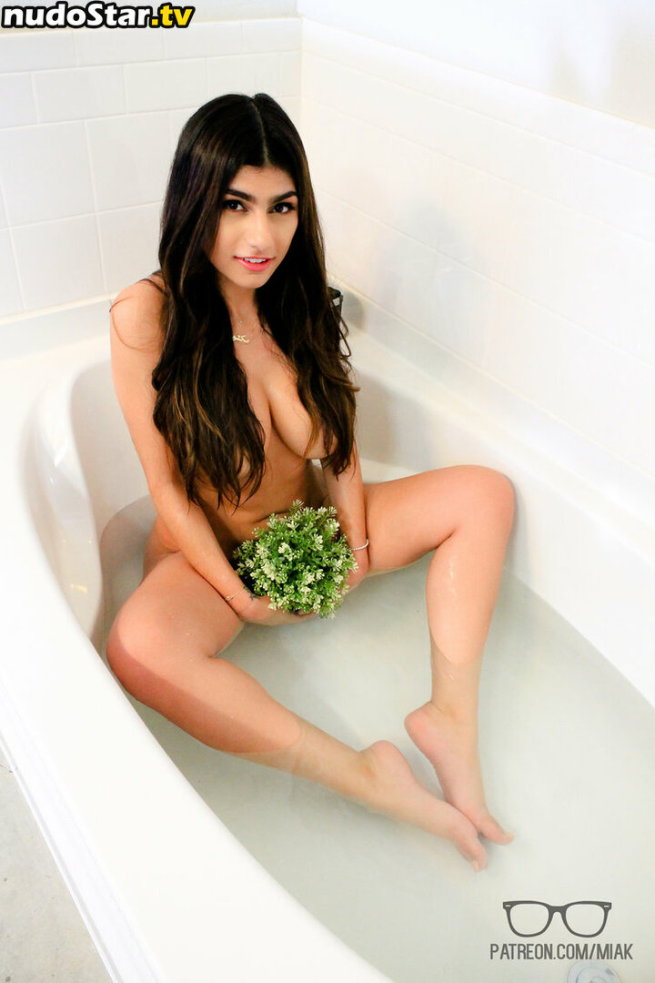 Mia Khalifa / miakhalifa Nude OnlyFans Leaked Photo #1461