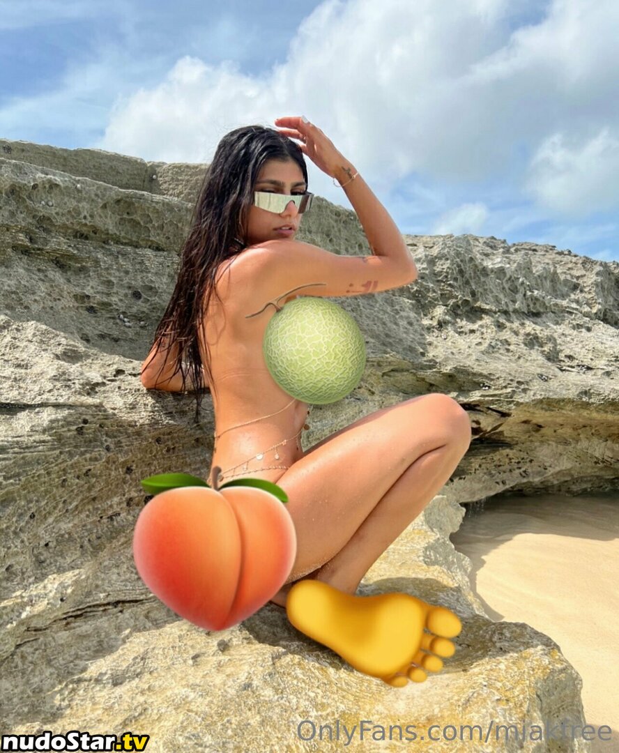miajacobss / miakfree Nude OnlyFans Leaked Photo #2