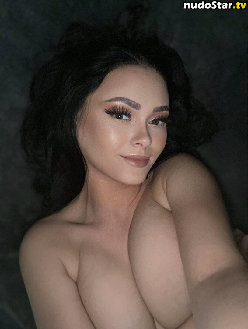 MichelleyRoo / michelleyroo2 Nude OnlyFans Leaked Photo #48