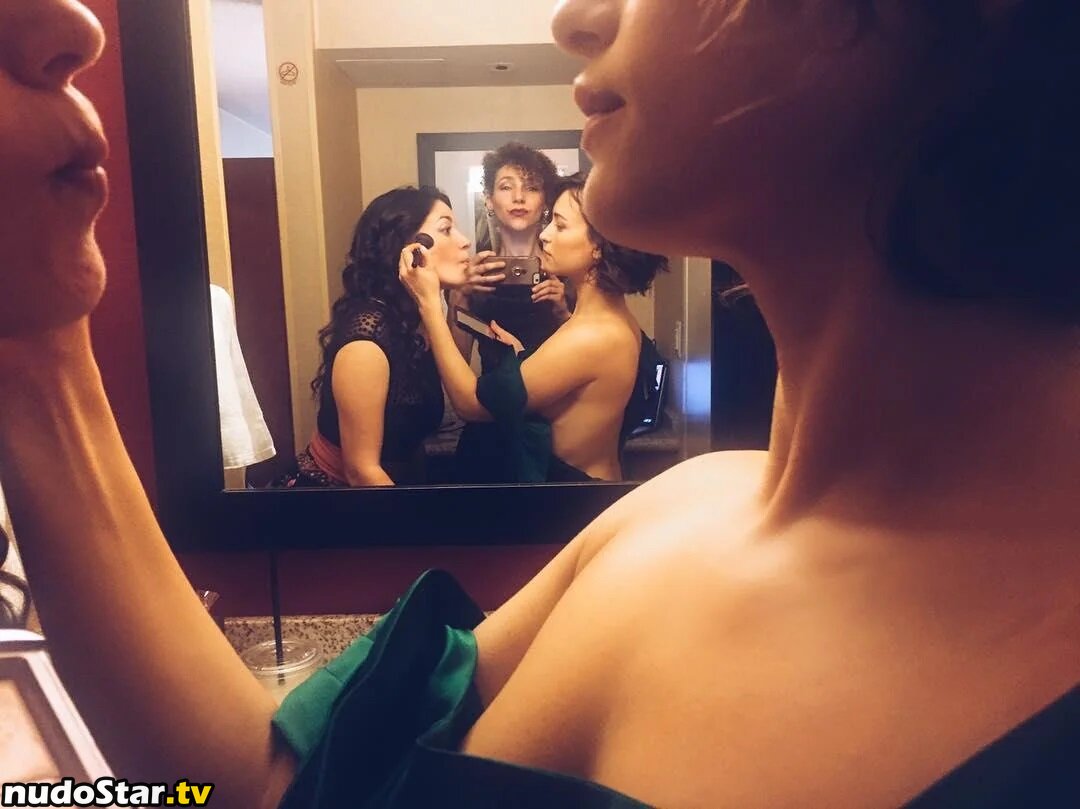 AT&T Girl / Milana Vayntrub / https: / mintmilana Nude OnlyFans Leaked Photo #226