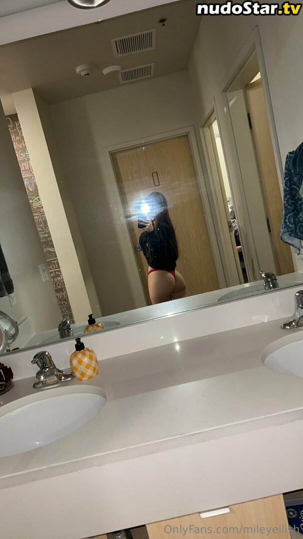 billieeilish / mileyeilish Nude OnlyFans Leaked Photo #1