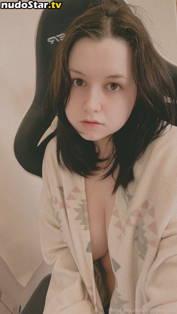 MintyMiyako / sweetgunther Nude OnlyFans Leaked Photo #28