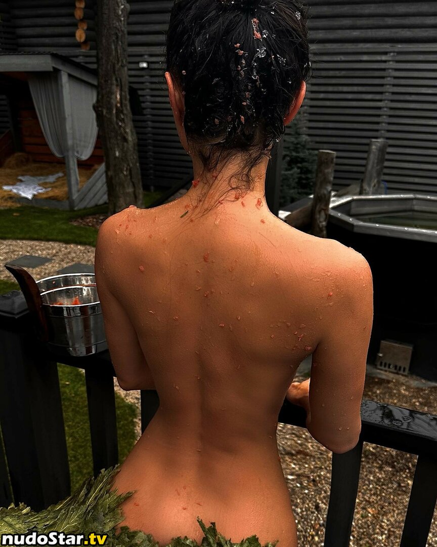 Mira / mira.004 / miranowhere / model_mira Nude OnlyFans Leaked Photo #93
