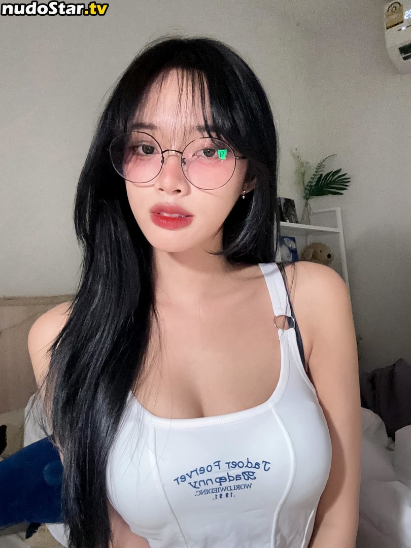 Maengpor / mirachi.s Nude OnlyFans Leaked Photo #8