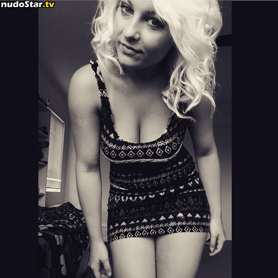 Mirjana Matic / m_mirkaa Nude OnlyFans Leaked Photo #23