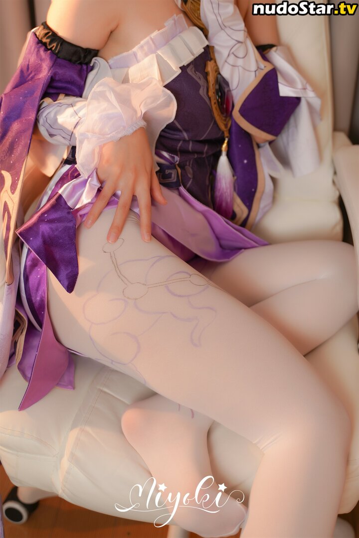 Misaki Suzuki / Miyoki / m1yok1h1me / 软趴在床单上 / 铃木美笑 Nude OnlyFans Leaked Photo #50