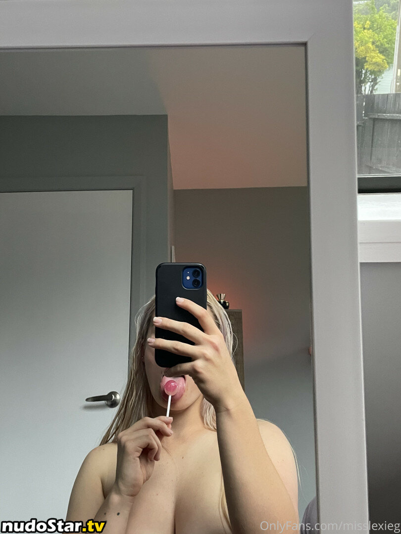 Miss Lexie Grace / lexiemartinnn / misslexieg / misslexieg.vip Nude OnlyFans Leaked Photo #4