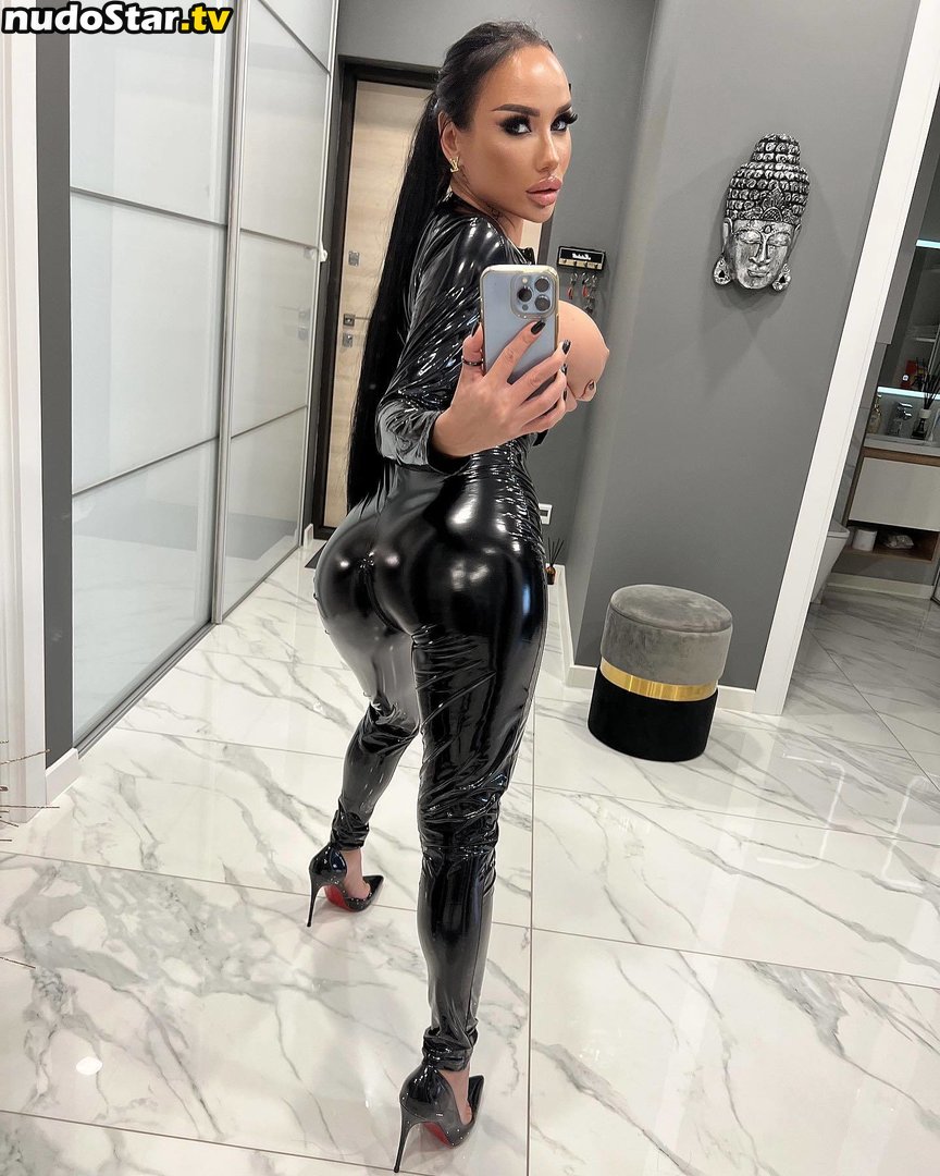 Miss Marie Sergeeva / Miss_Marie2496 / your_addiction_marie Nude OnlyFans Leaked Photo #24