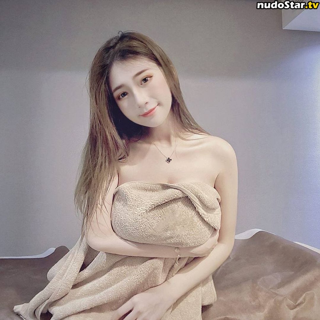 Vivian ♥️ 謝薇安 / missingvivian Nude OnlyFans Leaked Photo #8