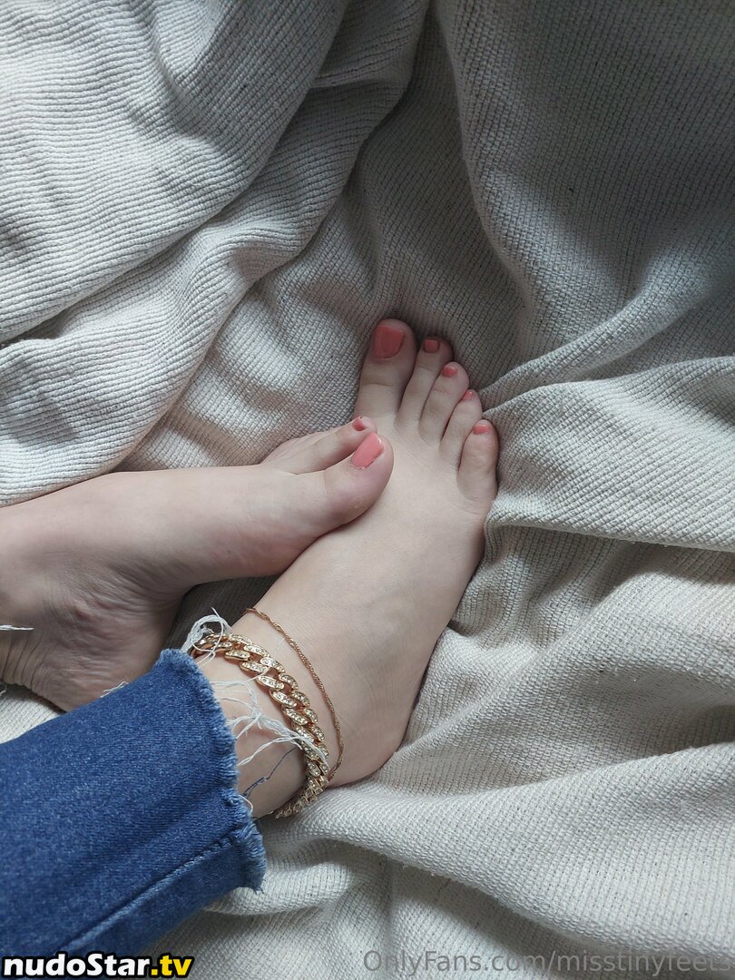 misstinyfeets Nude OnlyFans Leaked Photo #29