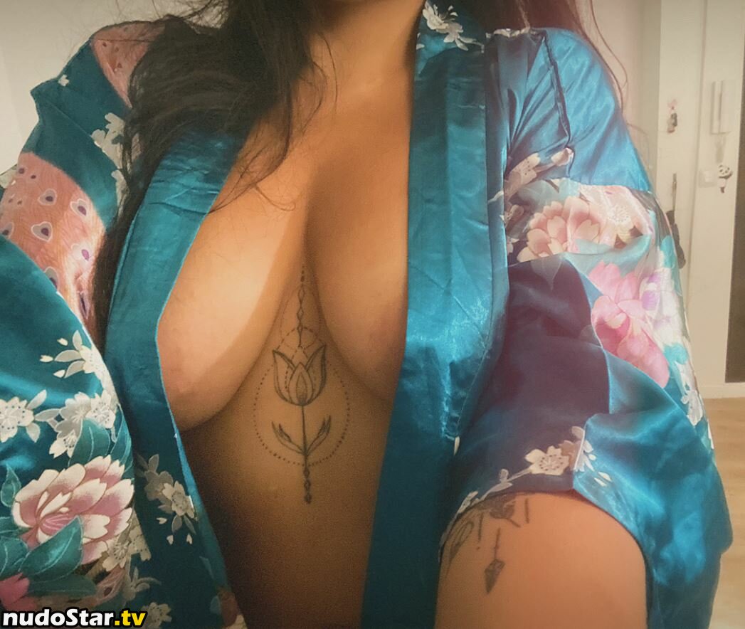 Mlletutu Nude OnlyFans Leaked Photo #2