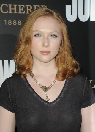 Molly Quinn