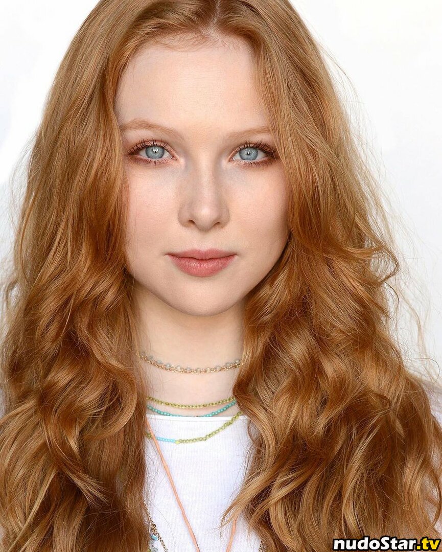 Molly Quinn / lassmolly / mollycaitlynquinn Nude OnlyFans Leaked Photo #37