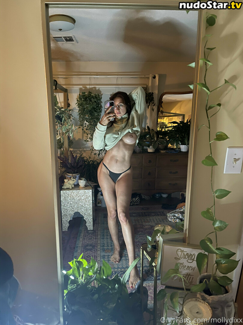Mollydixx Nude OnlyFans Leaked Photo #9