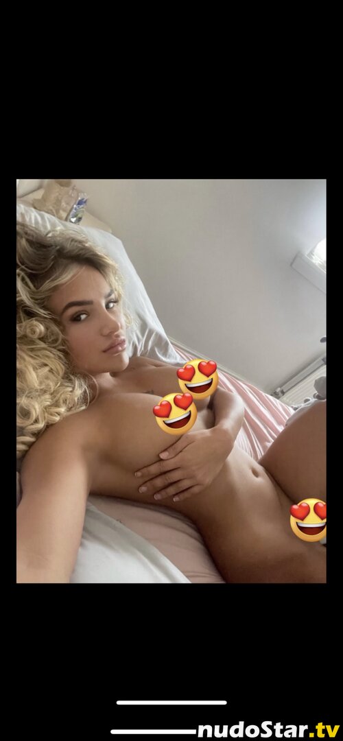 mixiemazs / mollymazs Nude OnlyFans Leaked Photo #6