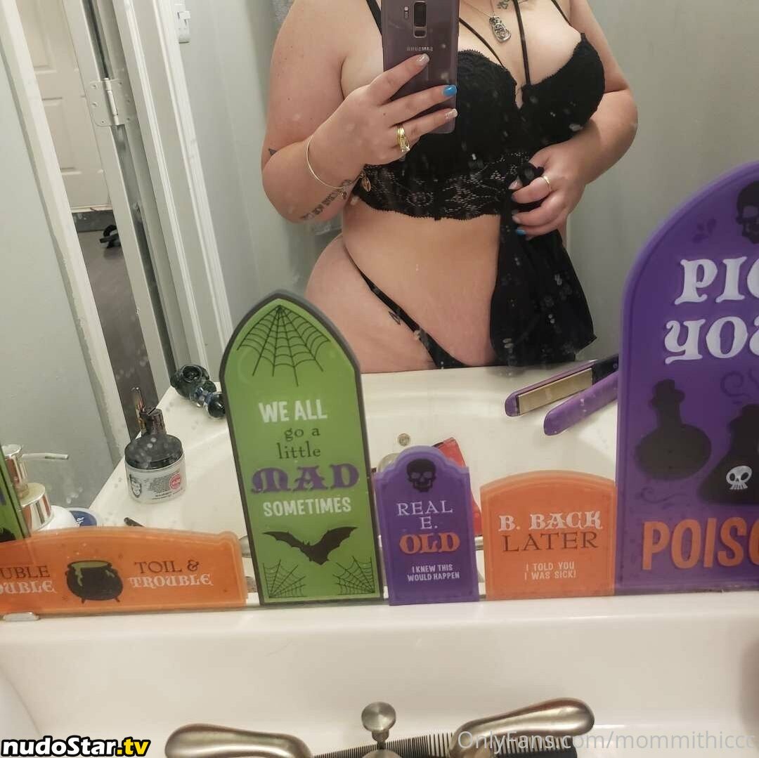 mommithiccc / officialmichellcc Nude OnlyFans Leaked Photo #27