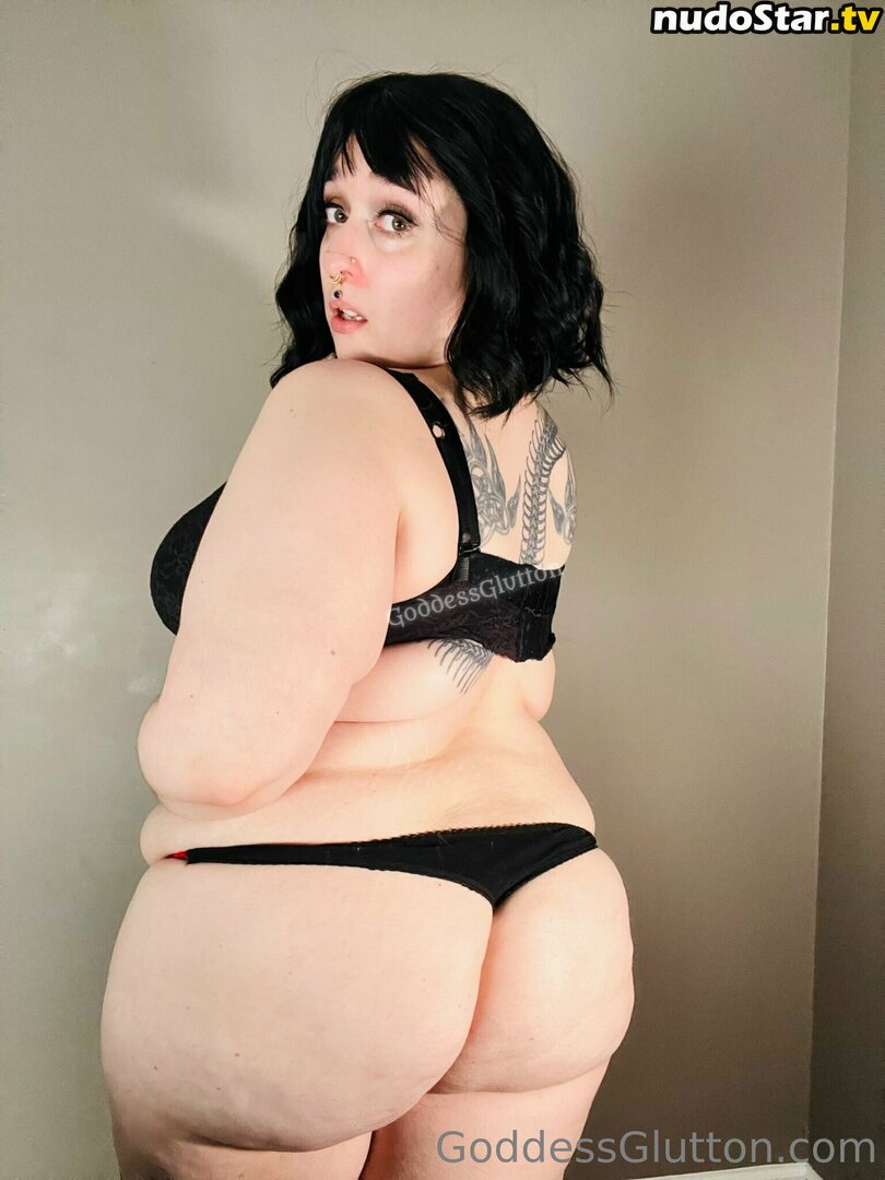 mommy_meghan_ / mommyglutton Nude OnlyFans Leaked Photo #32