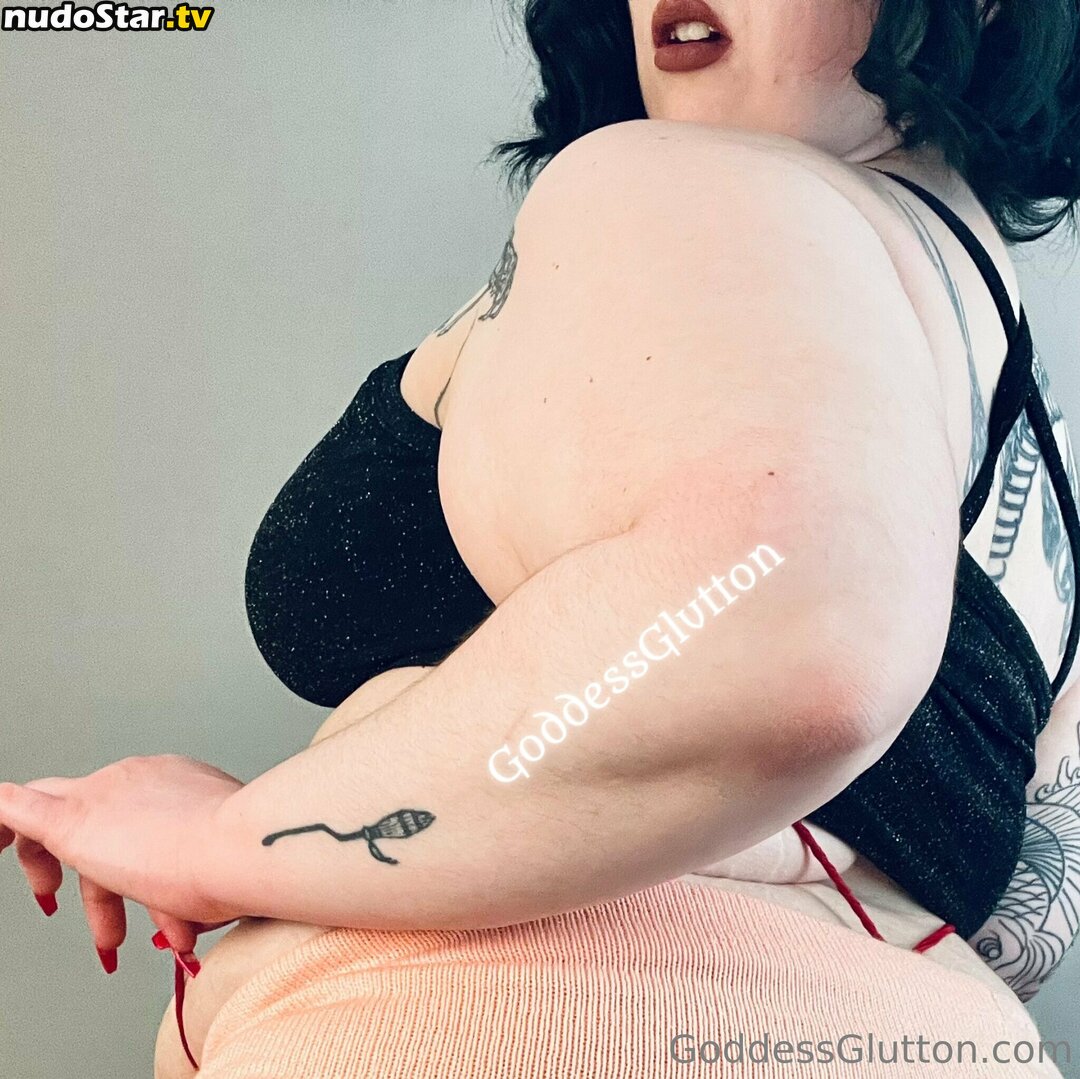 mommy_meghan_ / mommyglutton Nude OnlyFans Leaked Photo #39