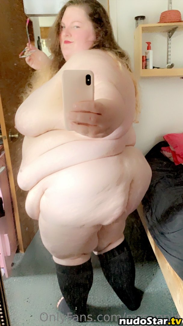 mrsapple / therealmrsapple Nude OnlyFans Leaked Photo #18