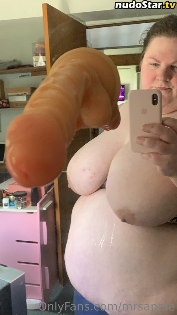 mrsapple / therealmrsapple Nude OnlyFans Leaked Photo #28