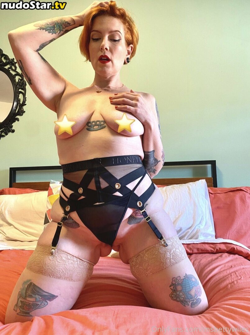 MsBettyWiles / bettywiless Nude OnlyFans Leaked Photo #41