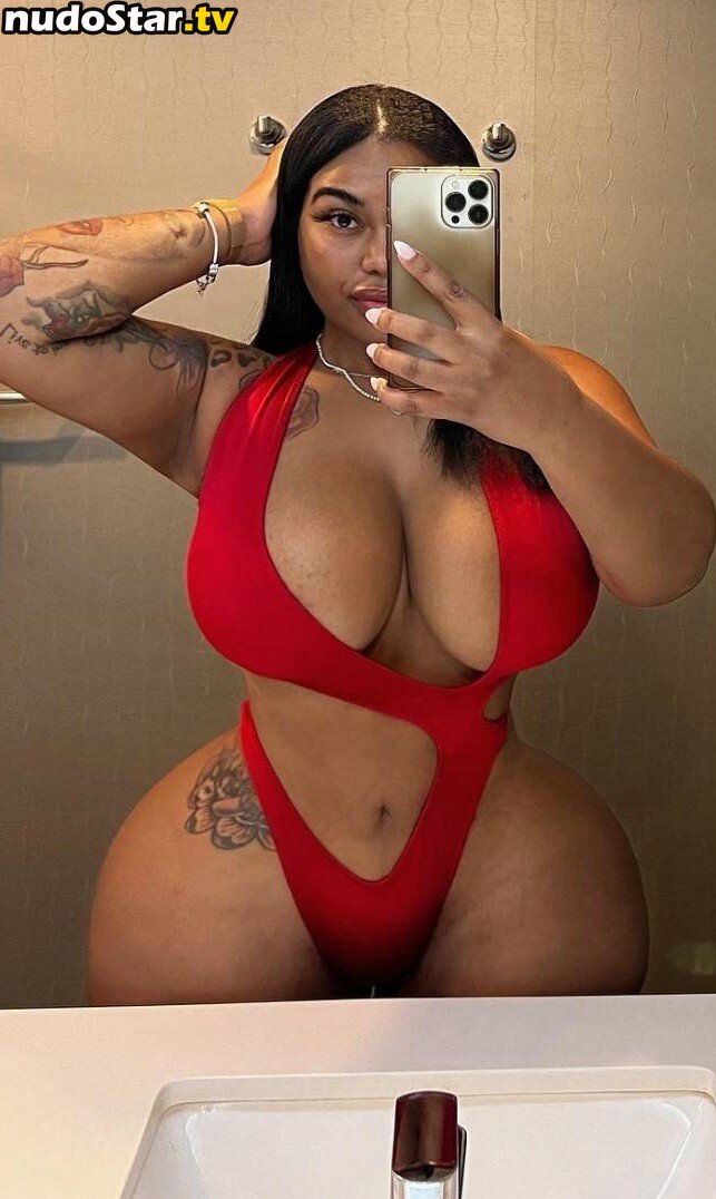 Mya Curvz / mya.curvz / myacurvz Nude OnlyFans Leaked Photo #4