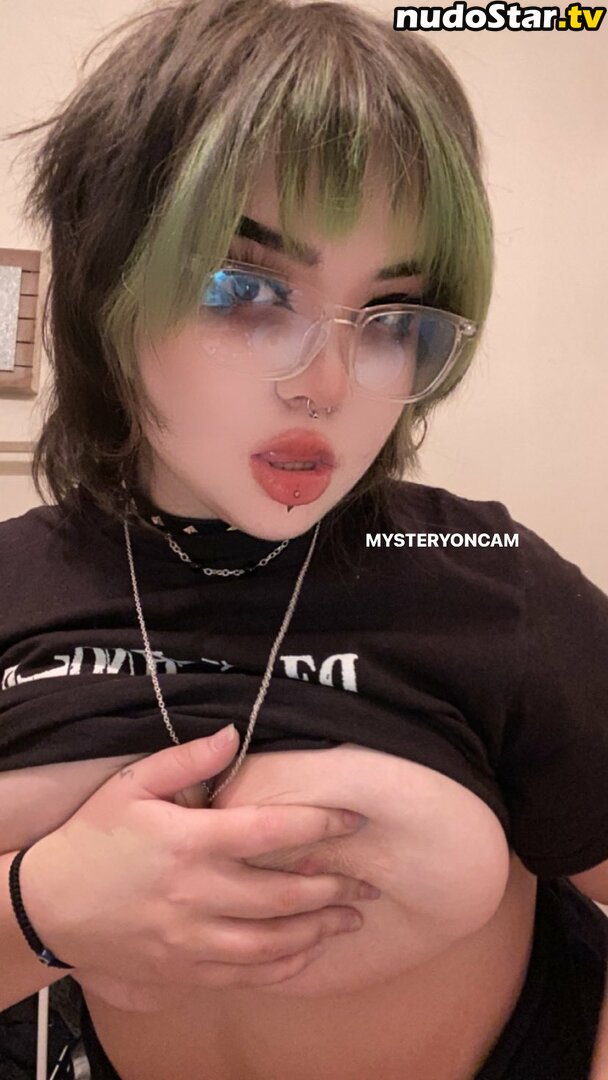 Mysteryoncam / mysteryycam Nude OnlyFans Leaked Photo #9