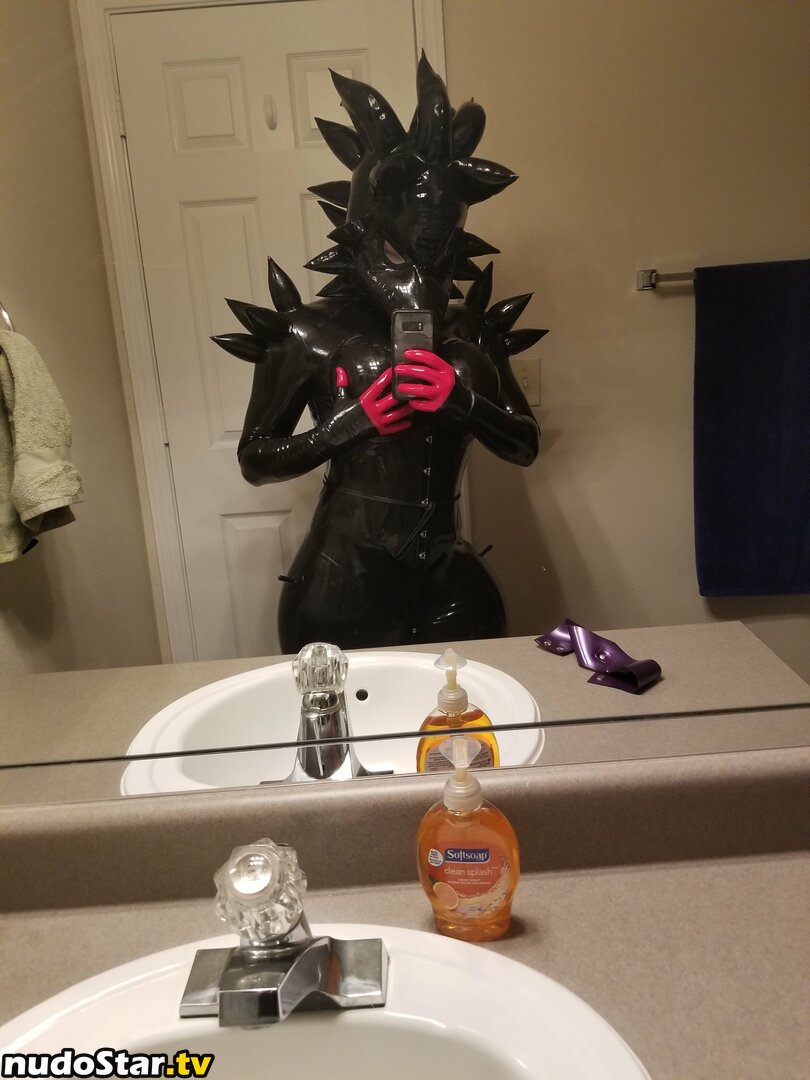 nami_latex Nude OnlyFans Leaked Photo #22