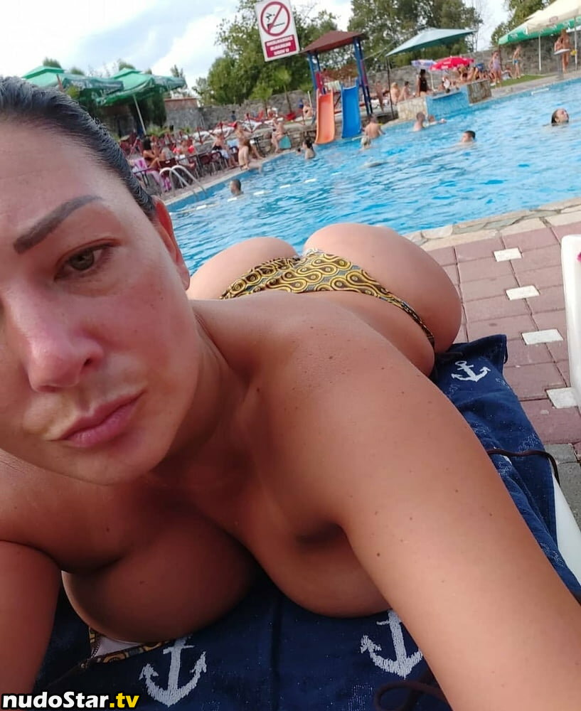 Natalija Cosovic / bojana__bojama_obojana / cosovicka Nude OnlyFans Leaked Photo #51