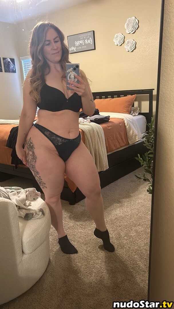 Holly / Hollybad124 / naturalbeauty39 / really_mariee Nude OnlyFans Leaked Photo #4