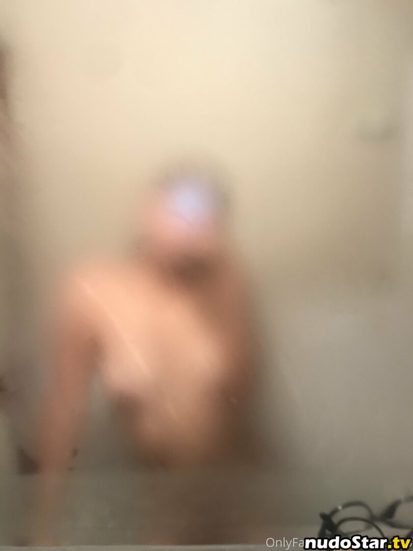 naughtylatinagirl / nautigirl.ig Nude OnlyFans Leaked Photo #9