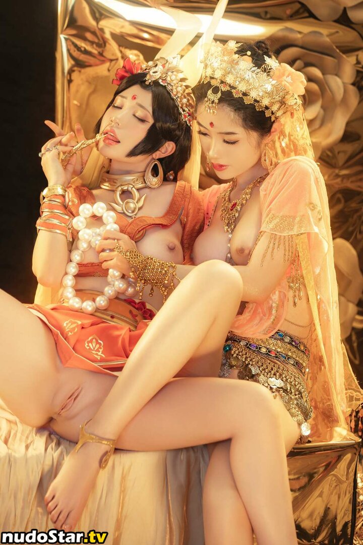 Nekokoyoshi / kumicho_cat / nekososto / 爆机少女喵小吉 Nude OnlyFans Leaked Photo #1127