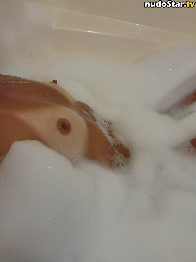 nellebeachgirl / nellecreations Nude OnlyFans Leaked Photo #42