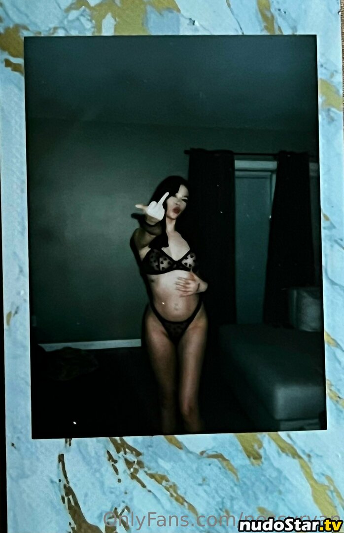 nessyryan / vanessa_von_trapp Nude OnlyFans Leaked Photo #9