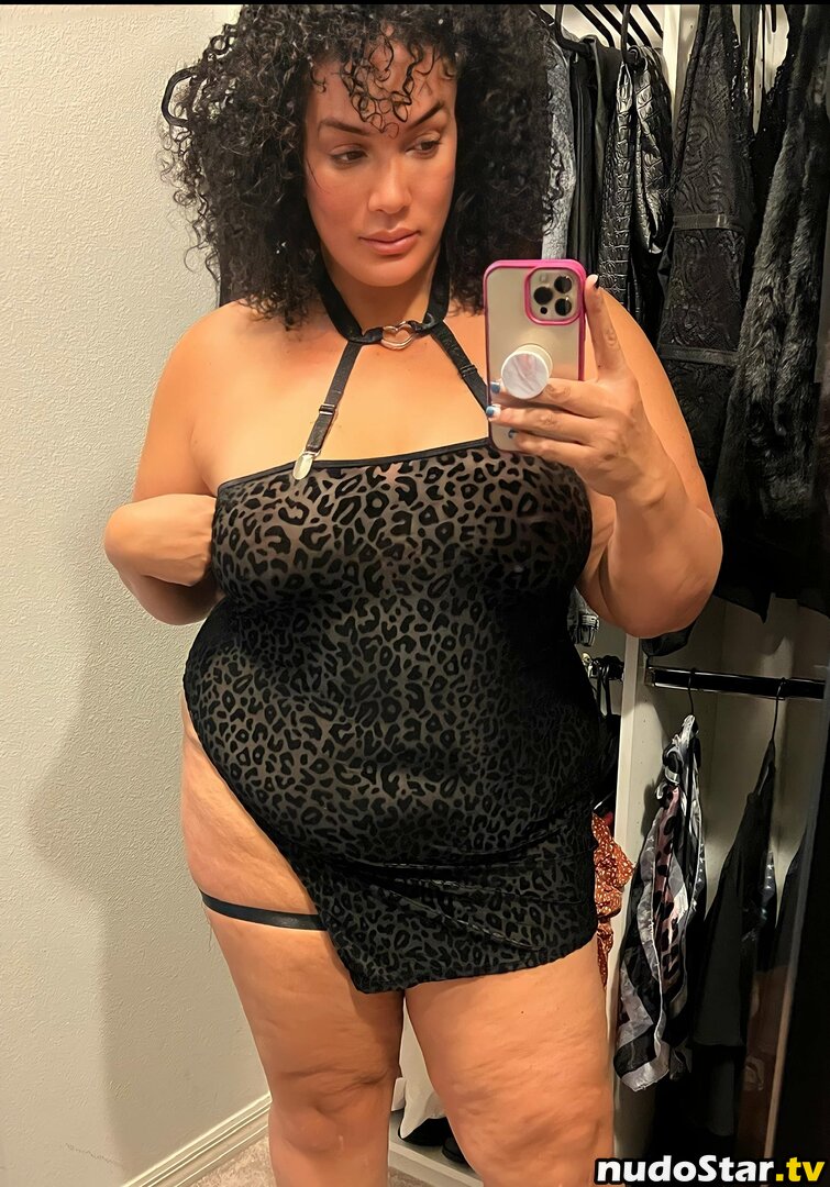 Lina Fanene / Nia Jax / niajaxwwe Nude OnlyFans Leaked Photo #12