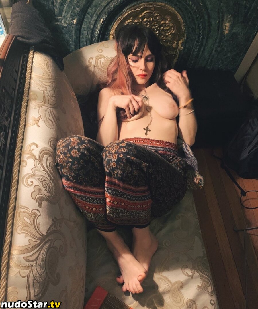 Globelamp / NightMermaid Nude OnlyFans Leaked Photo #38