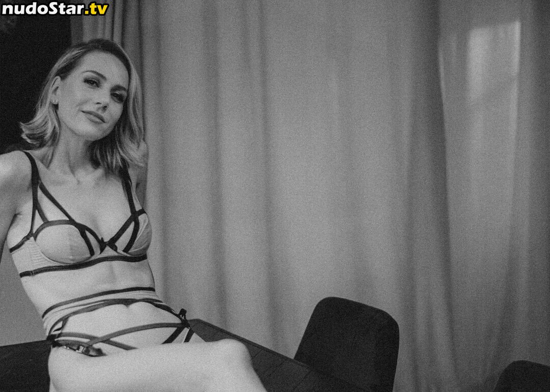 Niki Anson / niki.anson / nikianson Nude OnlyFans Leaked Photo #1