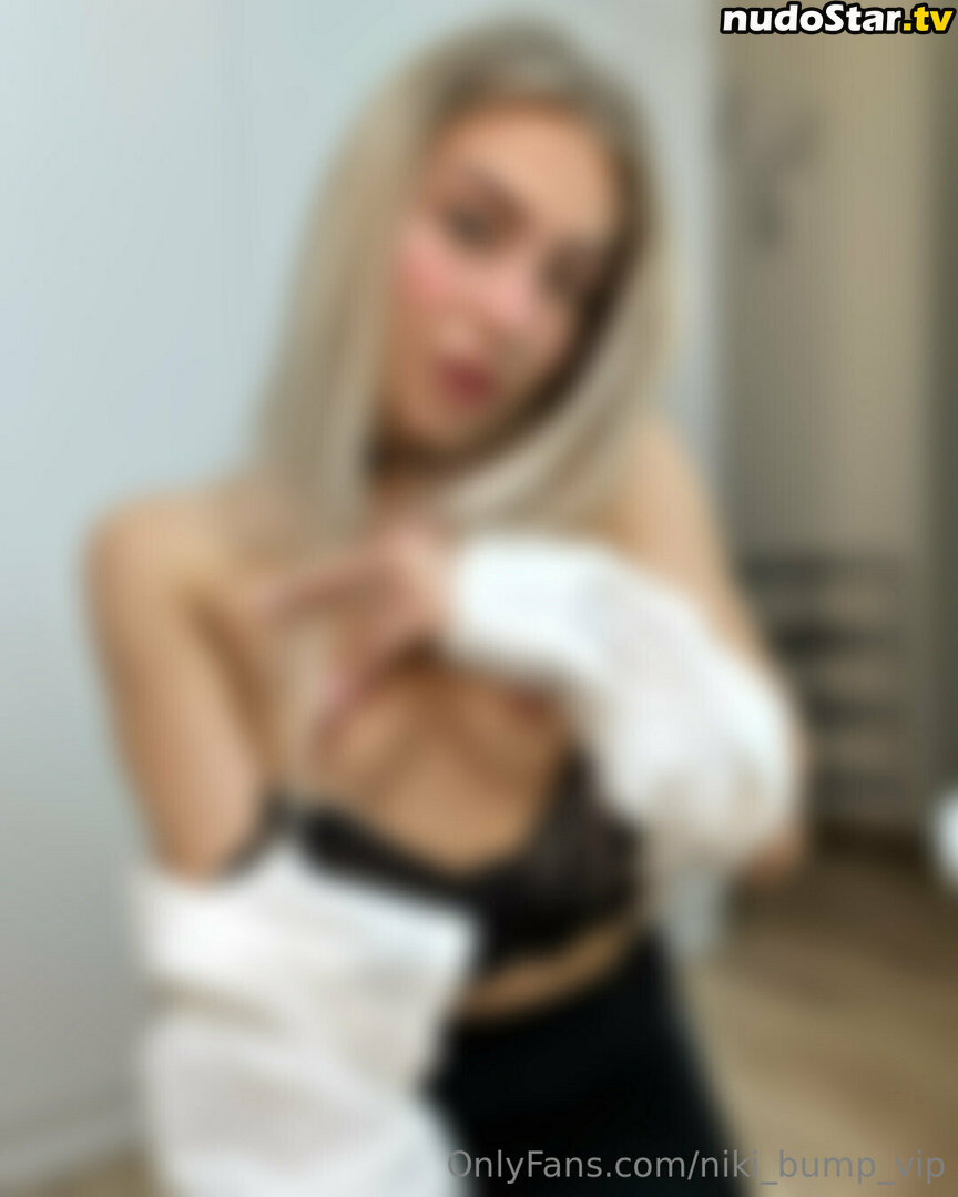 niki_bump_vip / official_nixholas Nude OnlyFans Leaked Photo #15