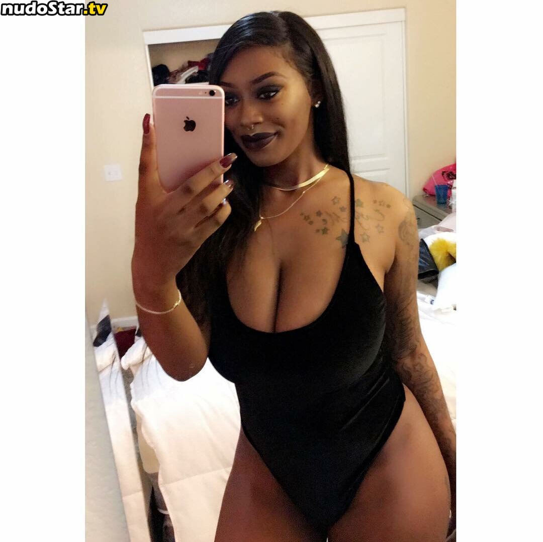NonnieBaby Nude OnlyFans Leaked Photo #14