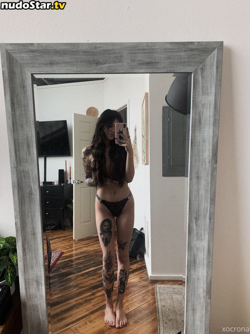 Lilmoonbbyy / Xocrona / nonsalemwitch Nude OnlyFans Leaked Photo #28