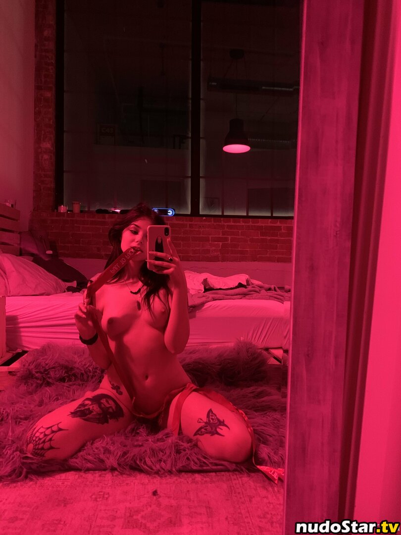 Lilmoonbbyy / Xocrona / nonsalemwitch Nude OnlyFans Leaked Photo #68