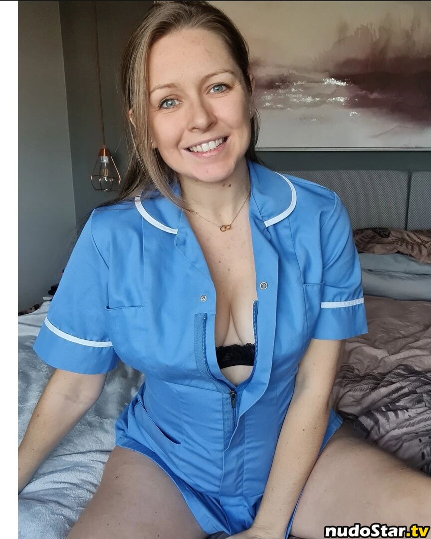 Nurse Becky / beckyxxoo / dr_jgreenn / nurse.beckyxxoo Nude OnlyFans Leaked Photo #37